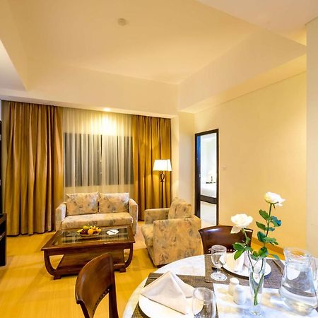 Sintesa Peninsula Hotel Palembang Luaran gambar