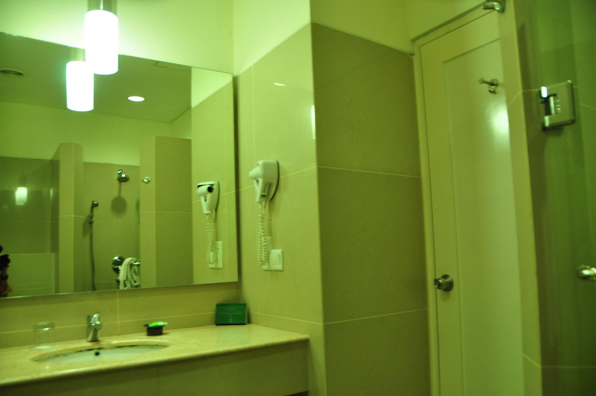 Sintesa Peninsula Hotel Palembang Luaran gambar